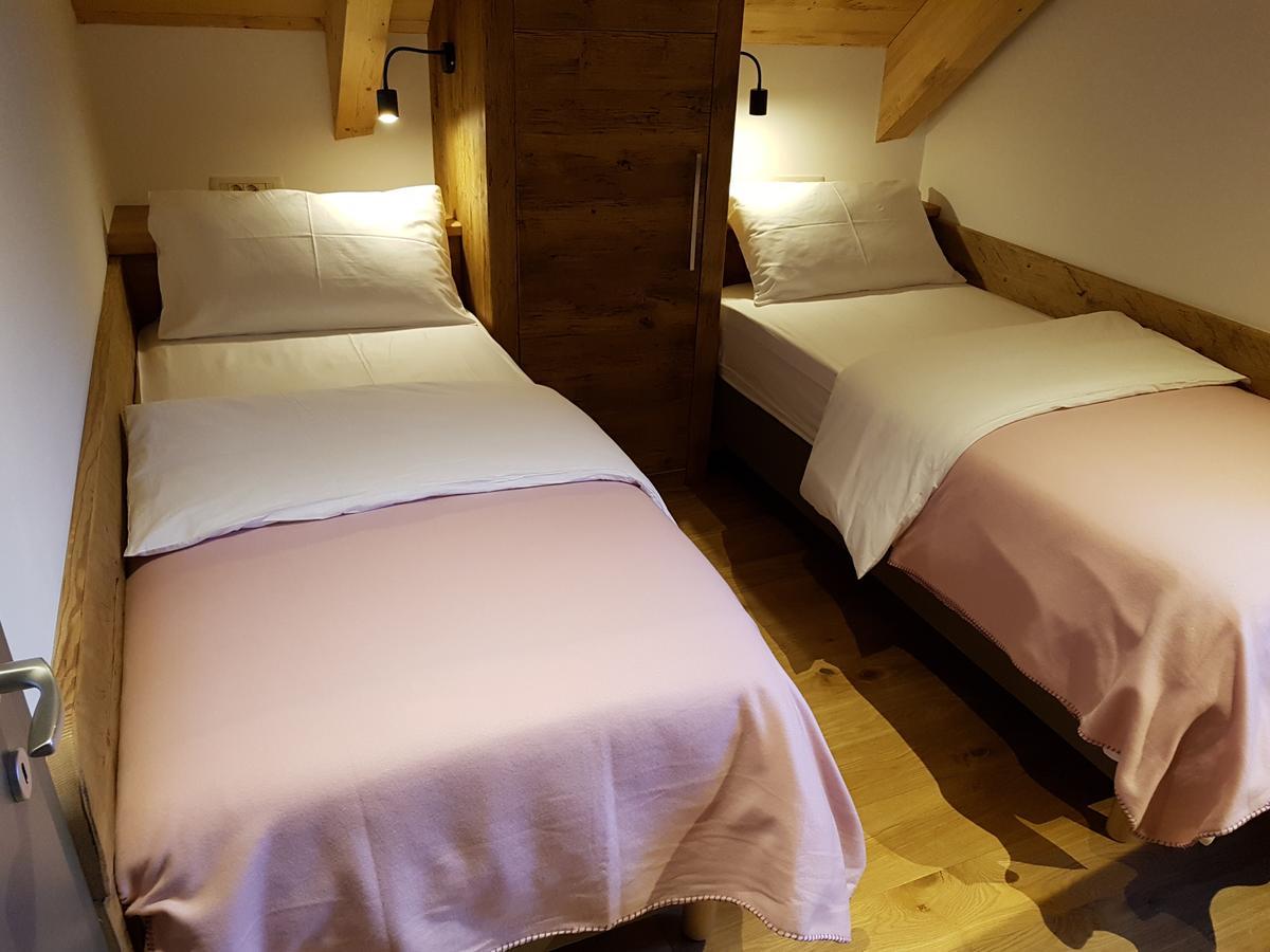 Hotel Vandot Краньска Гора Экстерьер фото